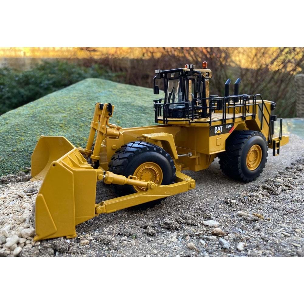 CAT MODEL 854K WHEEL DOZER 1:50
