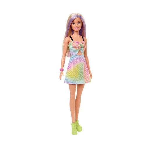 HBV22 Barbie Fashionistas Gökkuşağı Renkli Elbisel