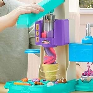 G0028 Play-Doh Gökkuşağı Dondurma Makinesi Oyun Seti+3 yaş