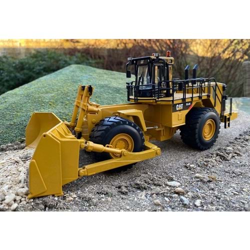 CAT MODEL 854K WHEEL DOZER 1:50