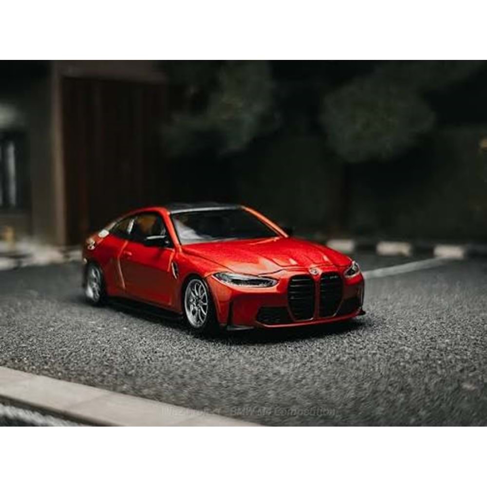 EKN Mini GT 1/64 BMW M4 Competition (G82) Sakhir Orange